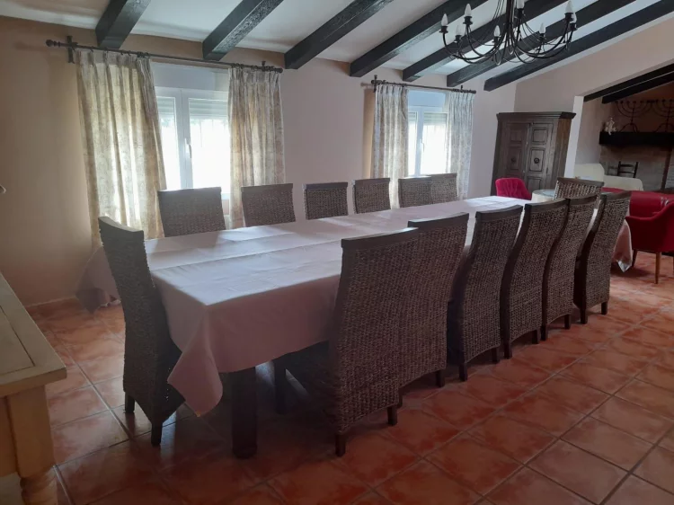 Casa rural con capacidad de hasta 19 personas